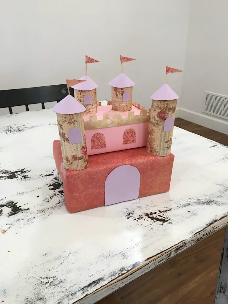 Valentines card box that looks like a castle